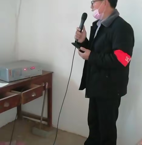 高村镇人大代表勇当疫情防控战斗员宣传员示范员：“战疫”关头 冲锋在前