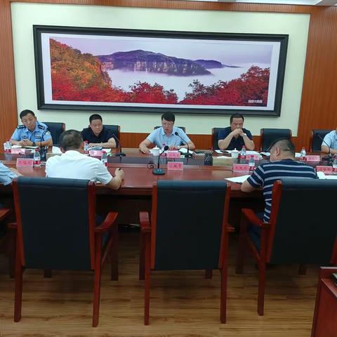 区长丛茂昆主持召开十届政府第14次常务会议