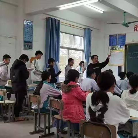 记县英语教研员到黄岭中学送教活动