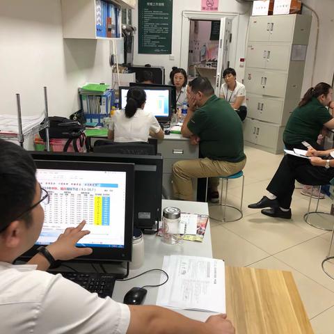 漫时区店2019年8月30日“中秋、国庆双节”活动动员会