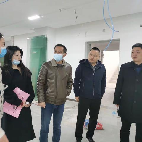 余洪雷实地调研文创东区和中科数创园项目建设情况