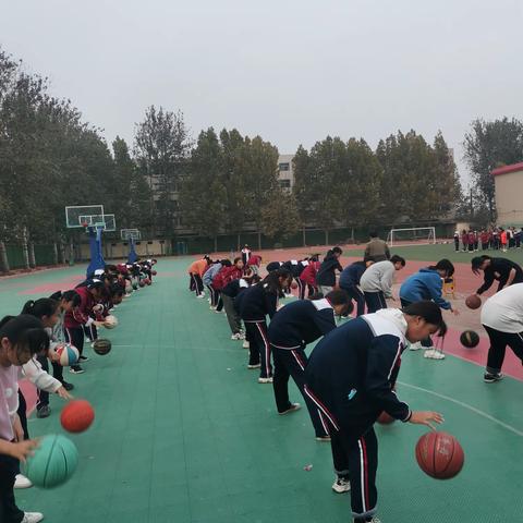 卫辉市实验中学篮球大家庭