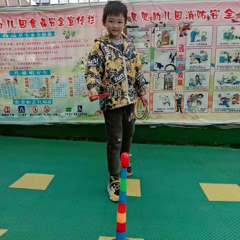 金鹰贝贝幼儿园大一班宝贝11月份成长记录