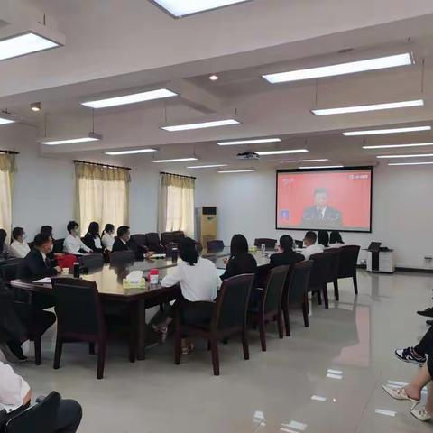 白云区总工会认真组织收听收看习近平总书记在中国共产党第二十次全国代表大会上的报告