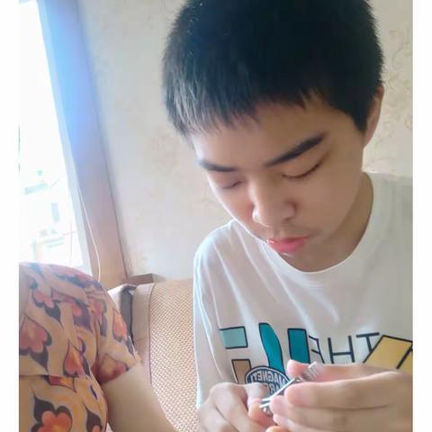 “暑期家务积极分子”