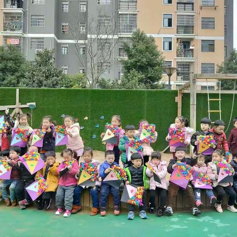 湖口幼儿园小二班——祝各位女神节快乐