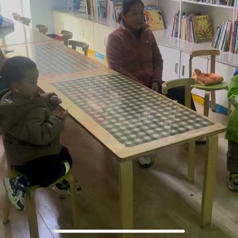 KEMI玩趣书吧2025年 11 月1 1 日小童早教故事会