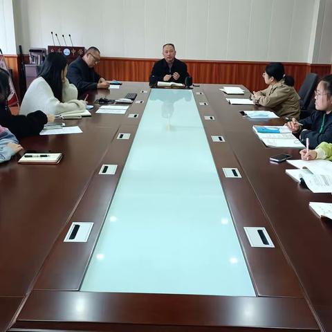 丘头中学新教师课后反思会