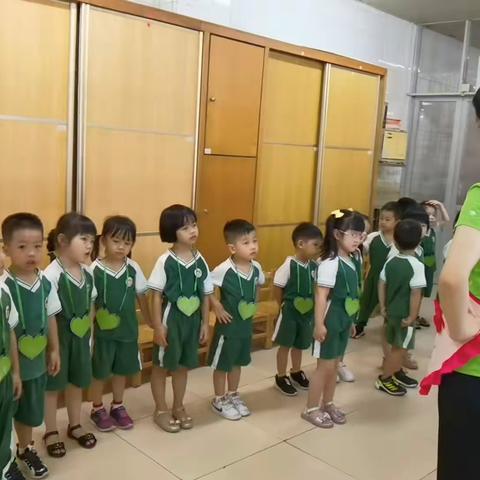 古一幼儿园2021-2022学年度下学期小三班心本汇报课活动