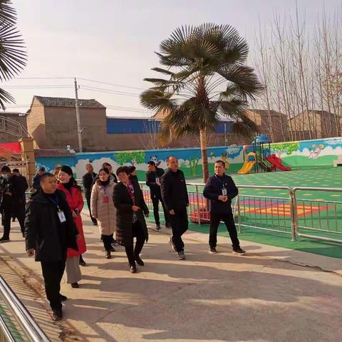 扶沟县政协科教文卫委员会到白潭永昌小学检查指导工作