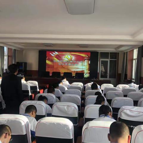 国旗下成长  奋斗中逐梦 ——北安二中庆祝新中国成立70周年