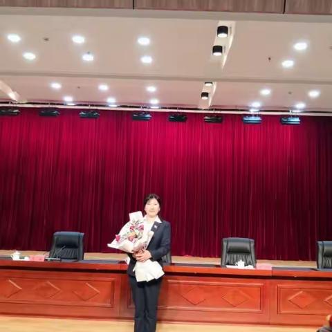 春华秋实又一载 桃李芬芳秋更艳