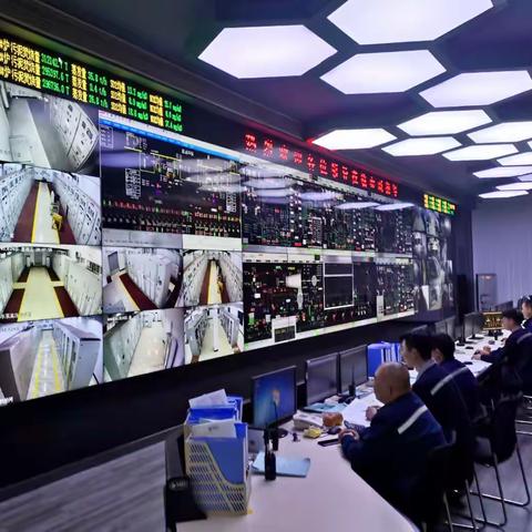 防控疫情  保障“春运” 我们坚守一线