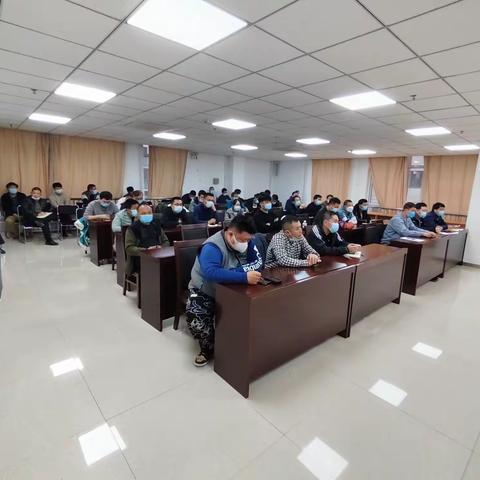 红桥区召开建设工程大气污染扬尘治理集中约谈会