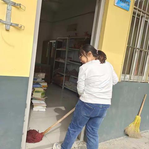 以整洁的环境迎接新学期的开始