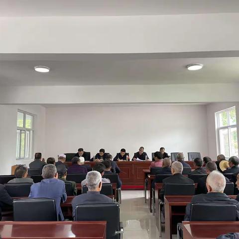 集思广益聚共识，群策群力谋发展