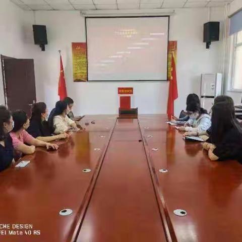 交大社区组织学习西安市第十四次党代会精神