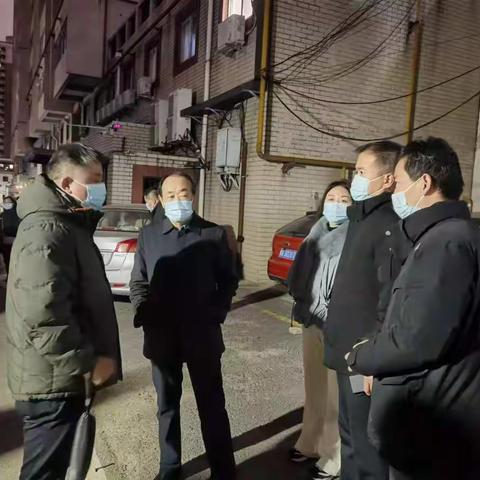 碑林区人大常委会主任阮波、副区长张武督导检查交大社区全员核酸工作