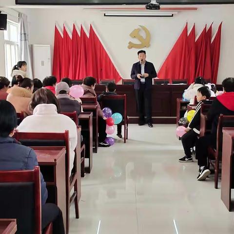 【米河镇半个店新时代文明实践站】春风礼赞三八节   巾帼担当新时代——半个店村三八节举行趣味活动