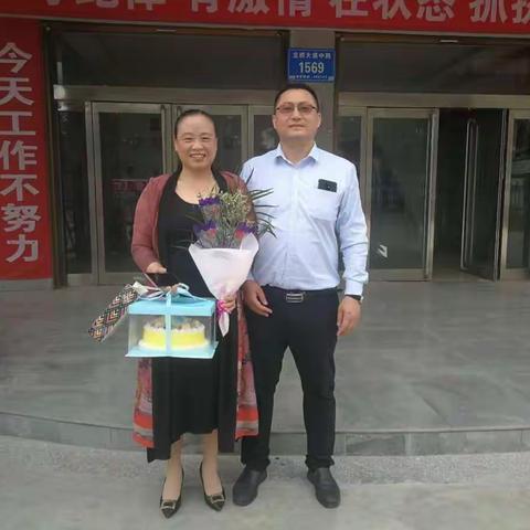 感恩母亲节   淮阳国寿在行动