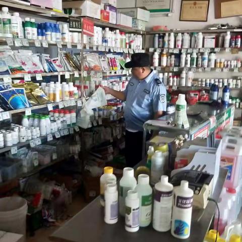 例行检查农药店简报