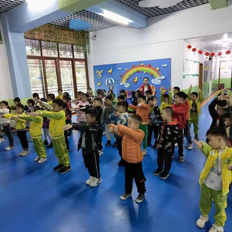 周四体能课