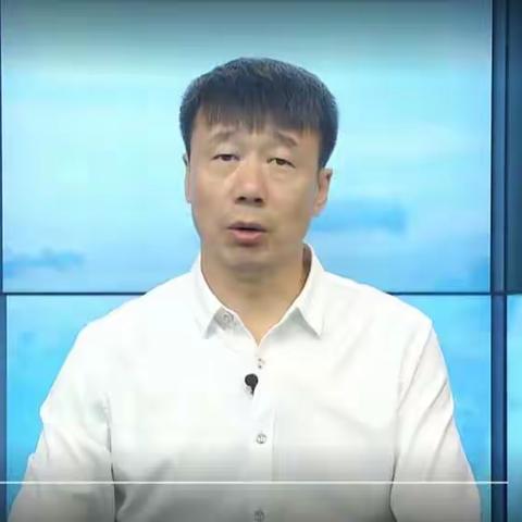 通辽市明仁小学2017级07班家长及孩子共同学习了——目标梦想：如何激发孩子成长动力