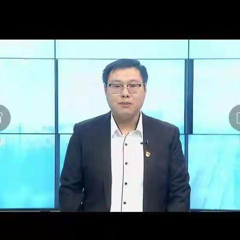 通辽市明仁小学2017级7班李欣谣家长及孩子全体共同学习了《家校直通驿站--家庭教育智慧课堂》