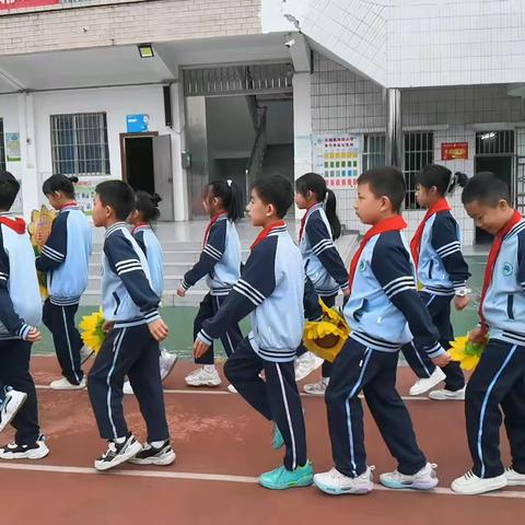 向阳小学第39届秋季运动会——五二班花絮