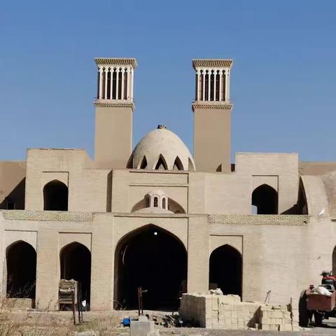 行摄伊朗之四《匆匆忙忙亚茲德》