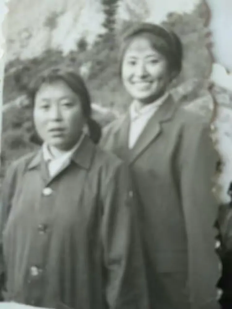 张素云，甘恢琴