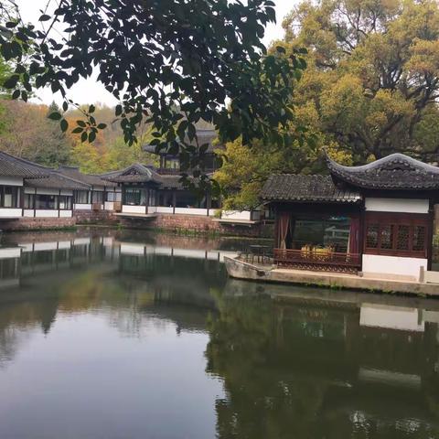 烟雨三月下江南