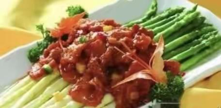夏日餐桌，春意浓浓 —— 蒜香肉扒双笋