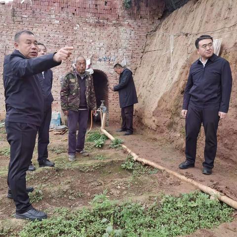 姬伟岸调研灾后恢复重建工作