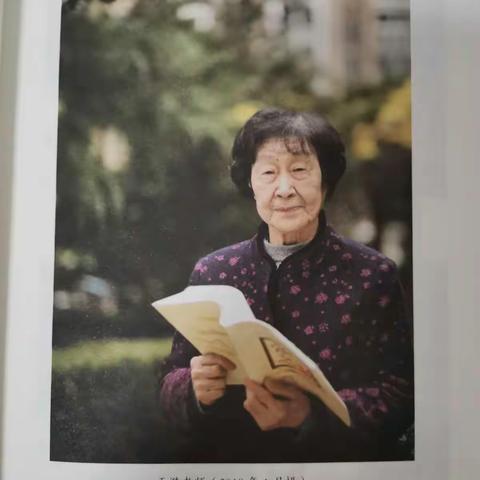 手持火种，点燃学生成长的灯火