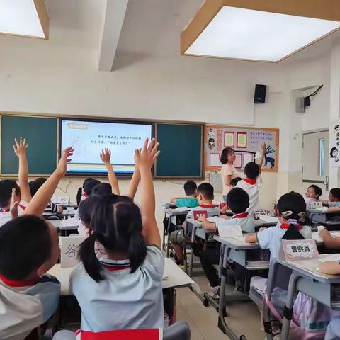 【东风学校】“致力课堂研究，促进专业成长”——第一次语文教研活动纪实