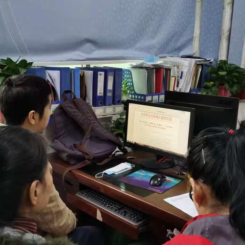 西一路组织各社区学习三秦楷模先进事迹的体会