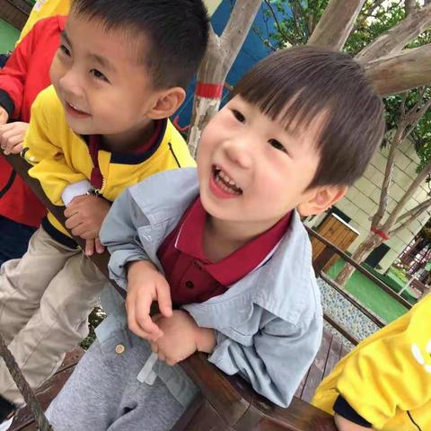 我们开学啦！记小二班宝贝第一天开学