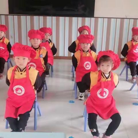 启航幼儿园 中一班 《食育课——制作蛋挞》