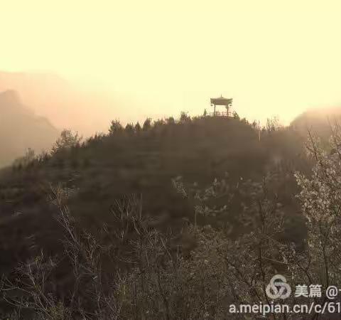 远上寒山坡峰岭