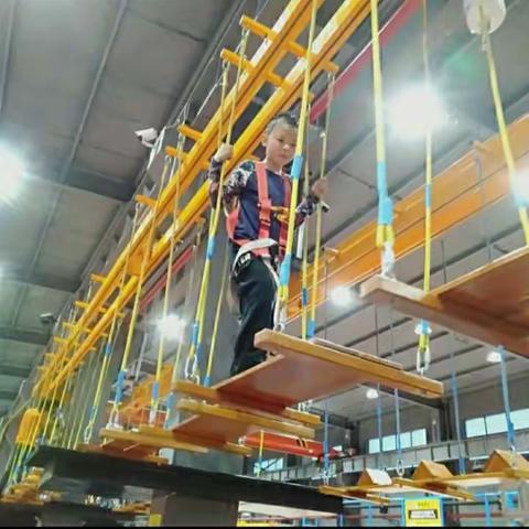 袁铭阳三年级下