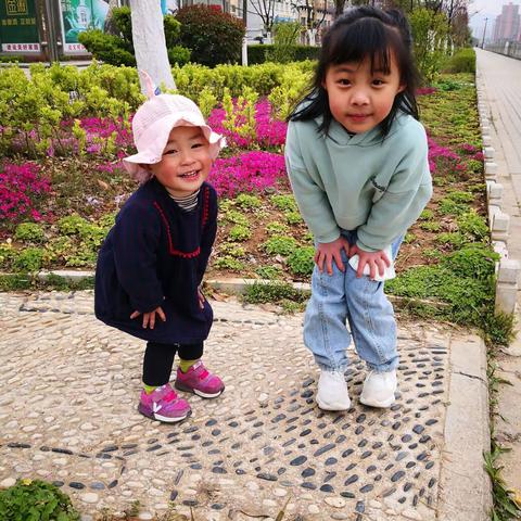 一年级七班黄同妤假期看图写话选集