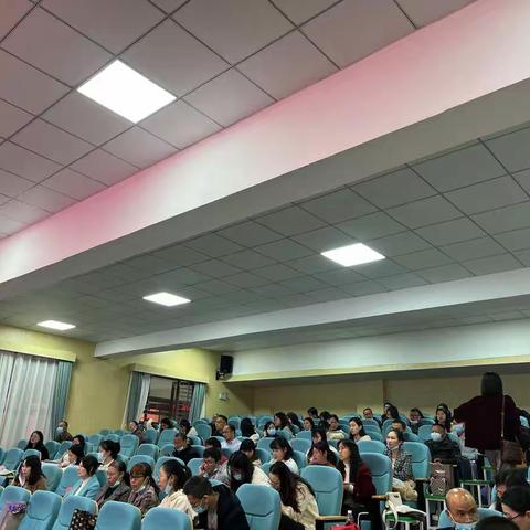 “语”你同行，“语”来愈好—国培计划A314-2桂阳县初中语文自主选学工作坊线下研修第二天纪实
