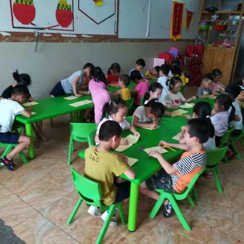 金阳光幼儿园学一班日常生活照片回顾——毕业前奏