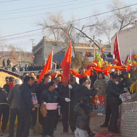 【附中学子是这样过元宵的】正月十五喜庆多，合家团圆幸福多。