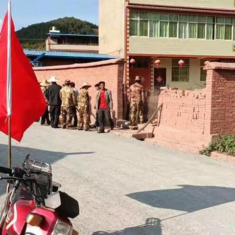 抢抓时机修水管 情暖民心解民忧