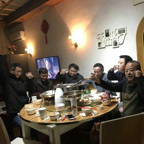 一起青梅煮酒，醉卧到天明