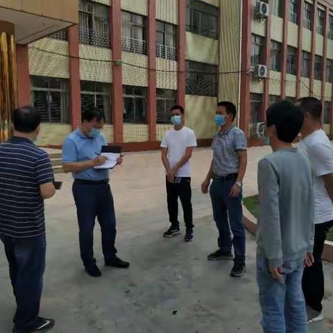 岭门镇中心学校领导未雨绸缪，切实抓好疫情防控开学前准备工作