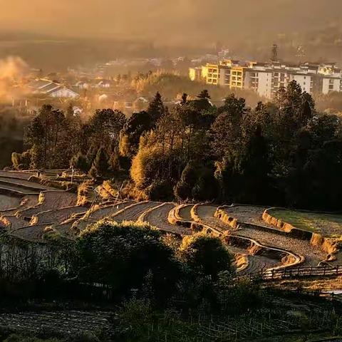 唯美的玛御谷温泉小镇