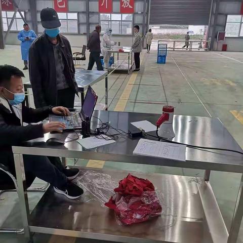 冲锋在前，战“疫”有我，坚决筑牢疫情防控防线——人大代表王光辉